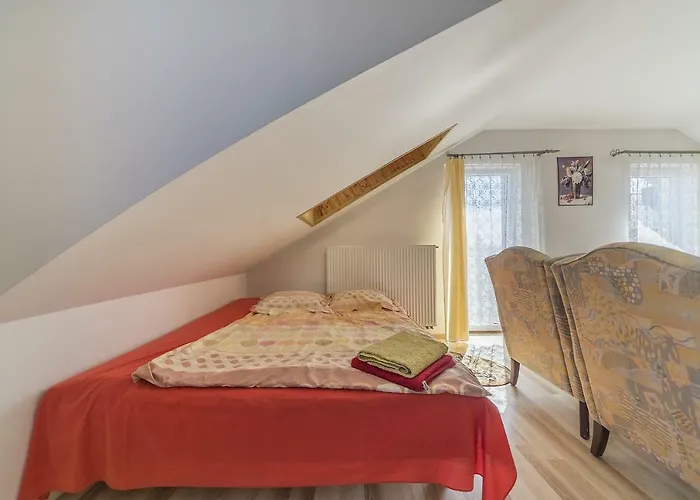 Goscinne U Ewy * יאסטארניה